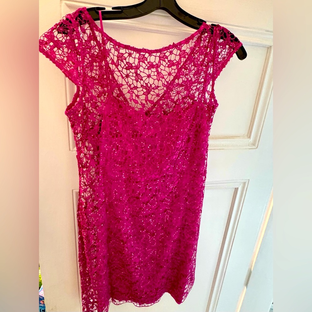 Kay Unger Pink Sequin Cocktail Dress – Size 8
